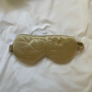 Saatva silk eye mask